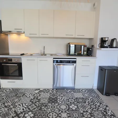 L'urbain Annecien Terrasse Et Double Garage Apartamento Annecy