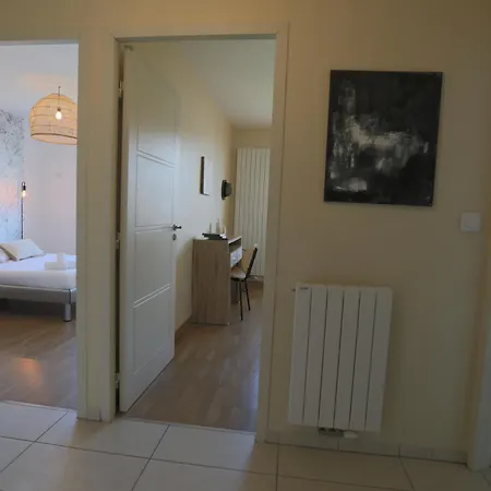 Apartamento L'urbain Annecien Terrasse Et Double Garage Annecy